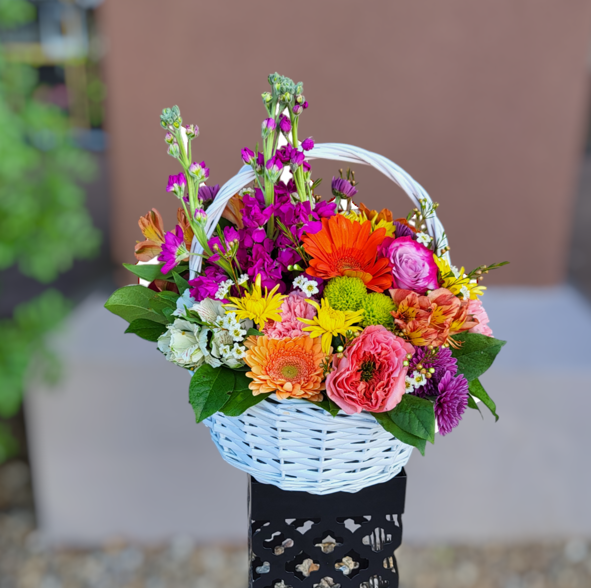 Spring Garden basket