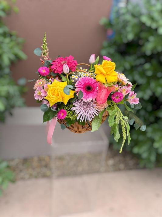 The Chique Basket