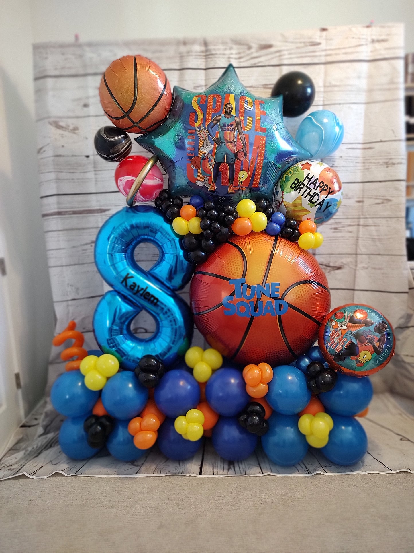 Space Jam Balloon Arrangement